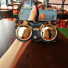 Load image into Gallery viewer, Animal Cartoon Fashion Hot Sale Women Portable